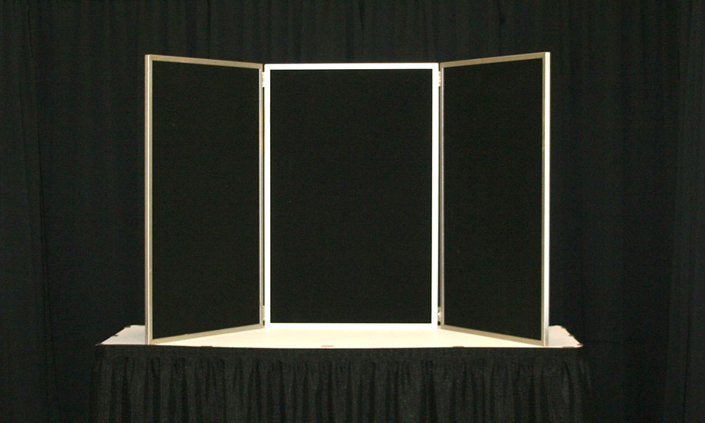Black - 3 Panel Table Display
