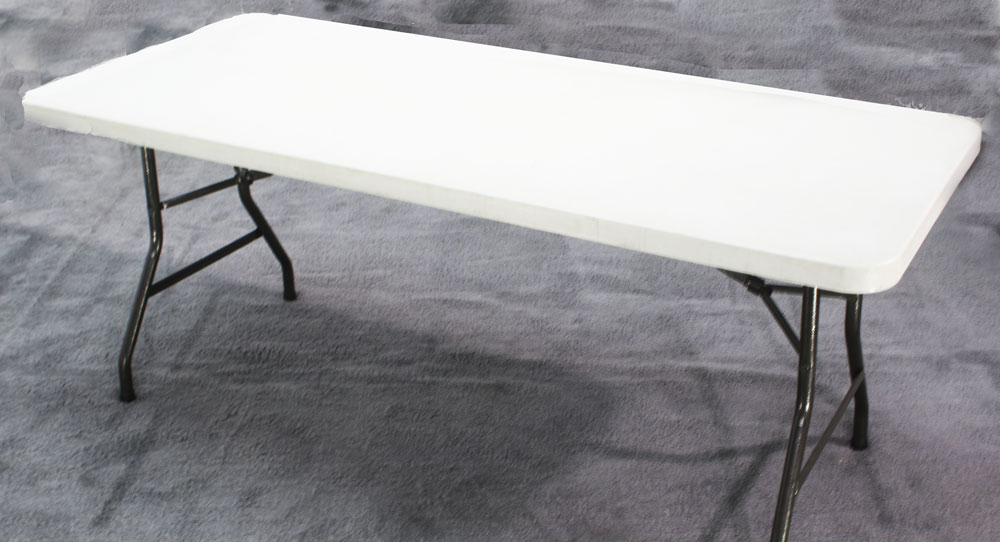 6' Plastic Table